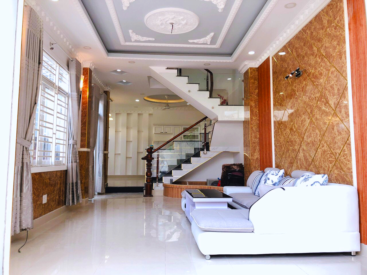 Cần bán nhanh nhà chính chủ đường Huỳnh Tấn Phát thị trấn Nhà bè