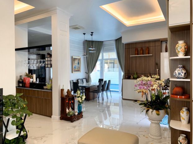 Bán toà nhà văn phòng quận 1