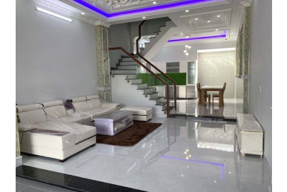 Nhà mặt tiền đường N8 dự án Green Riverside